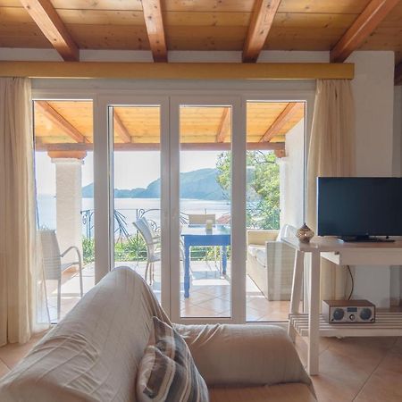 Villa Theodora View Apartments Polimnia Agios Georgios Pagon Eksteriør billede