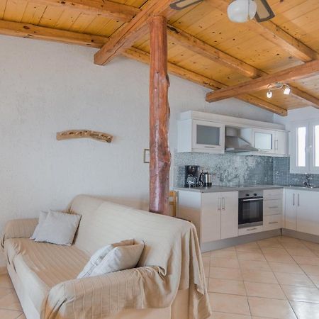 Villa Theodora View Apartments Polimnia Agios Georgios Pagon Eksteriør billede